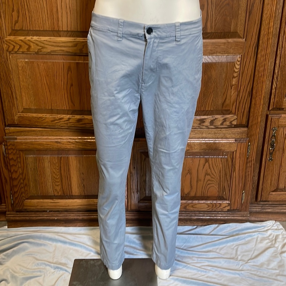 Tommy Hilfiger Slim fit pants size 33/30